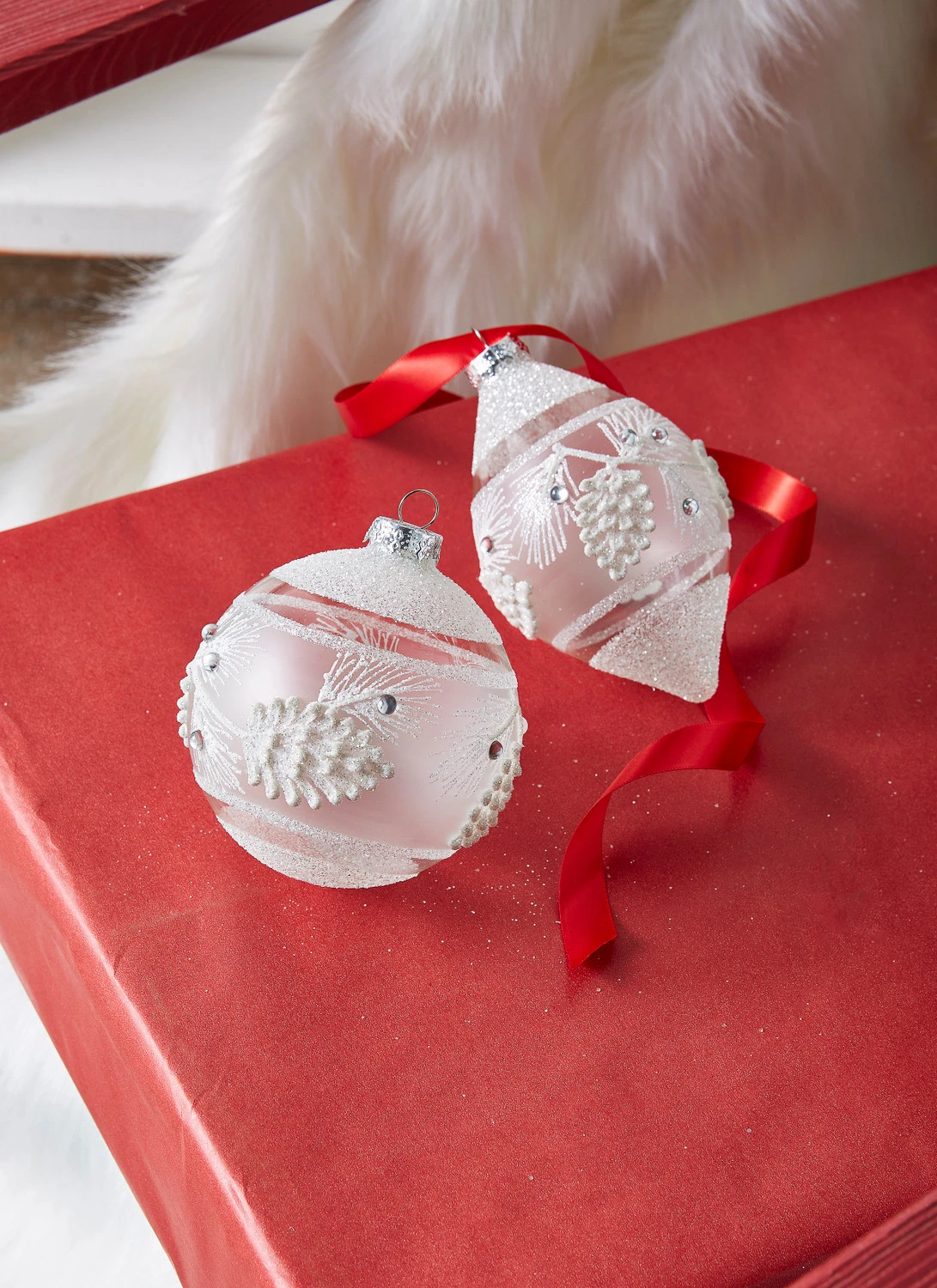 Raz 4" White Textured Pinecone Glass Christmas Ornament 4324587 1 Raz 4" White Textured Pinecone Glass Christmas Ornament 4324587