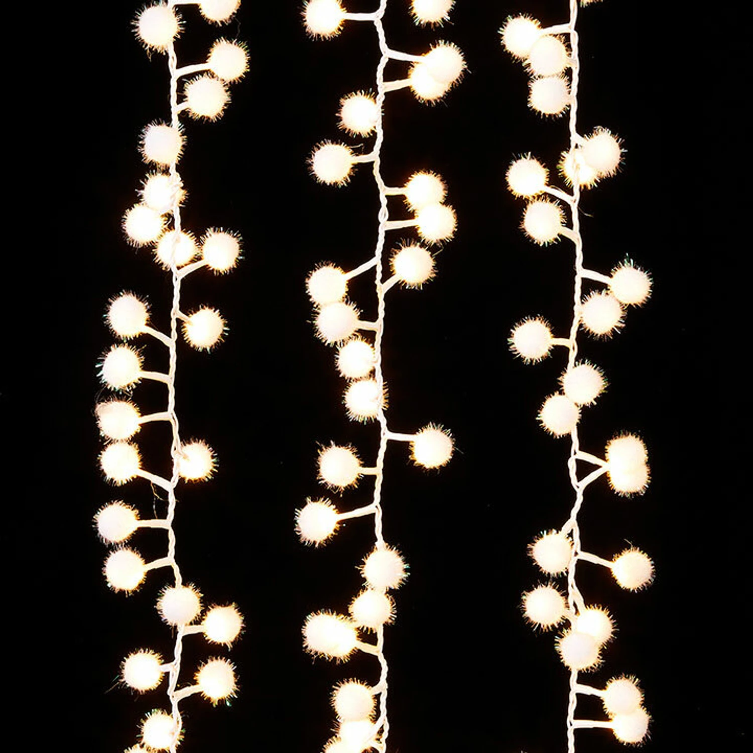 Raz 8' White Snowball LED Snake Light Christmas Lights L4037022 2 Raz 8' White Snowball LED Snake Light Christmas Lights L4037022 - Image 2